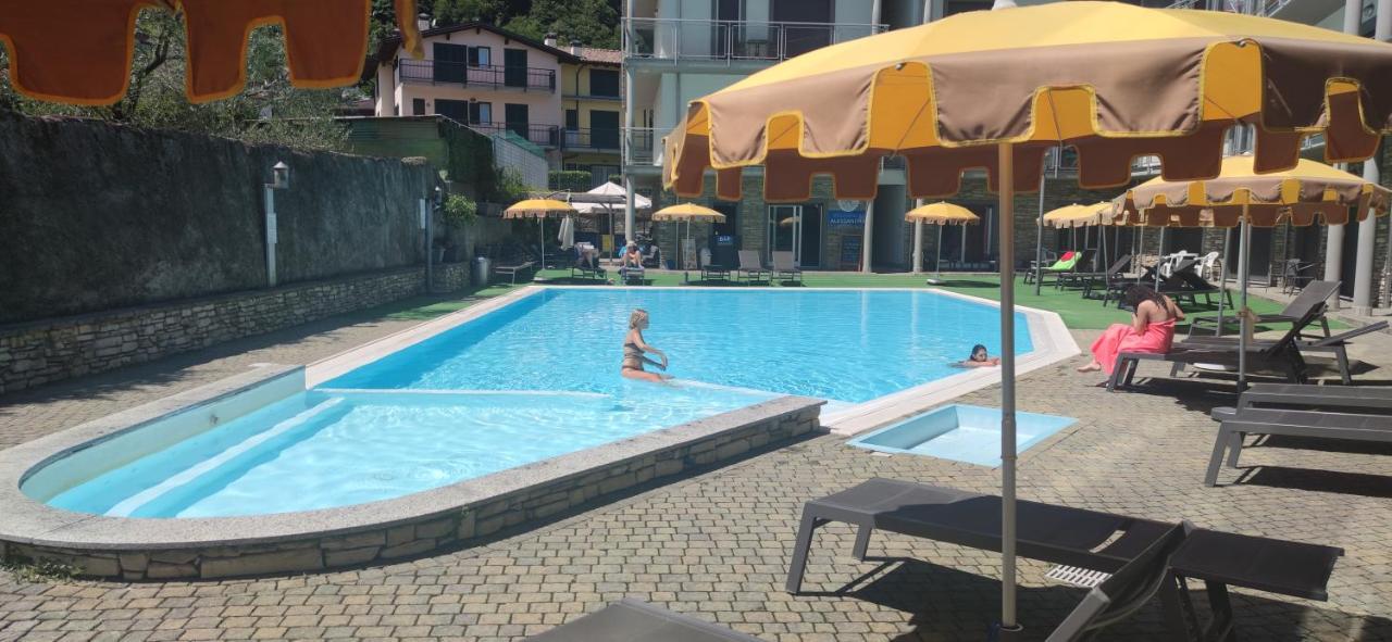 Hotel Residence Alessandra Domaso Bagian luar foto
