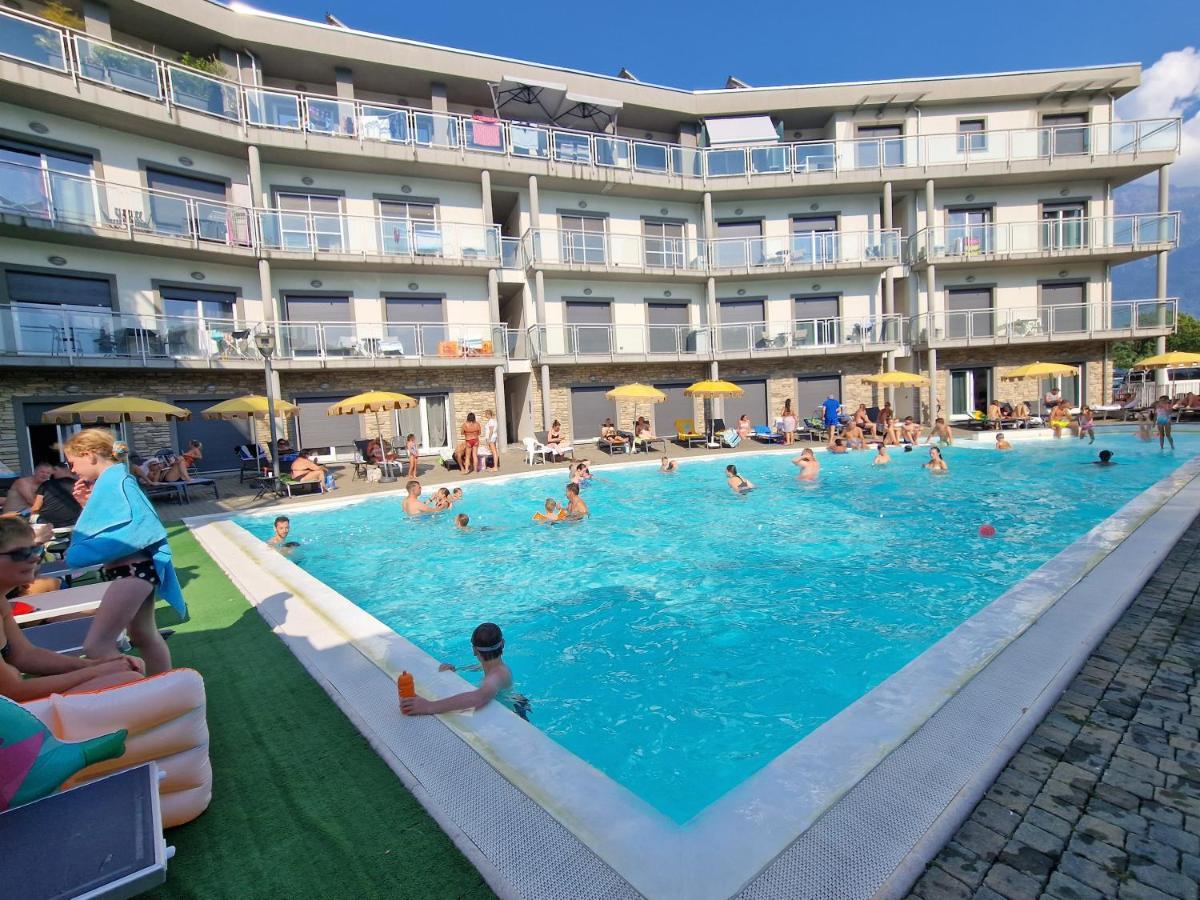 Hotel Residence Alessandra Domaso Bagian luar foto