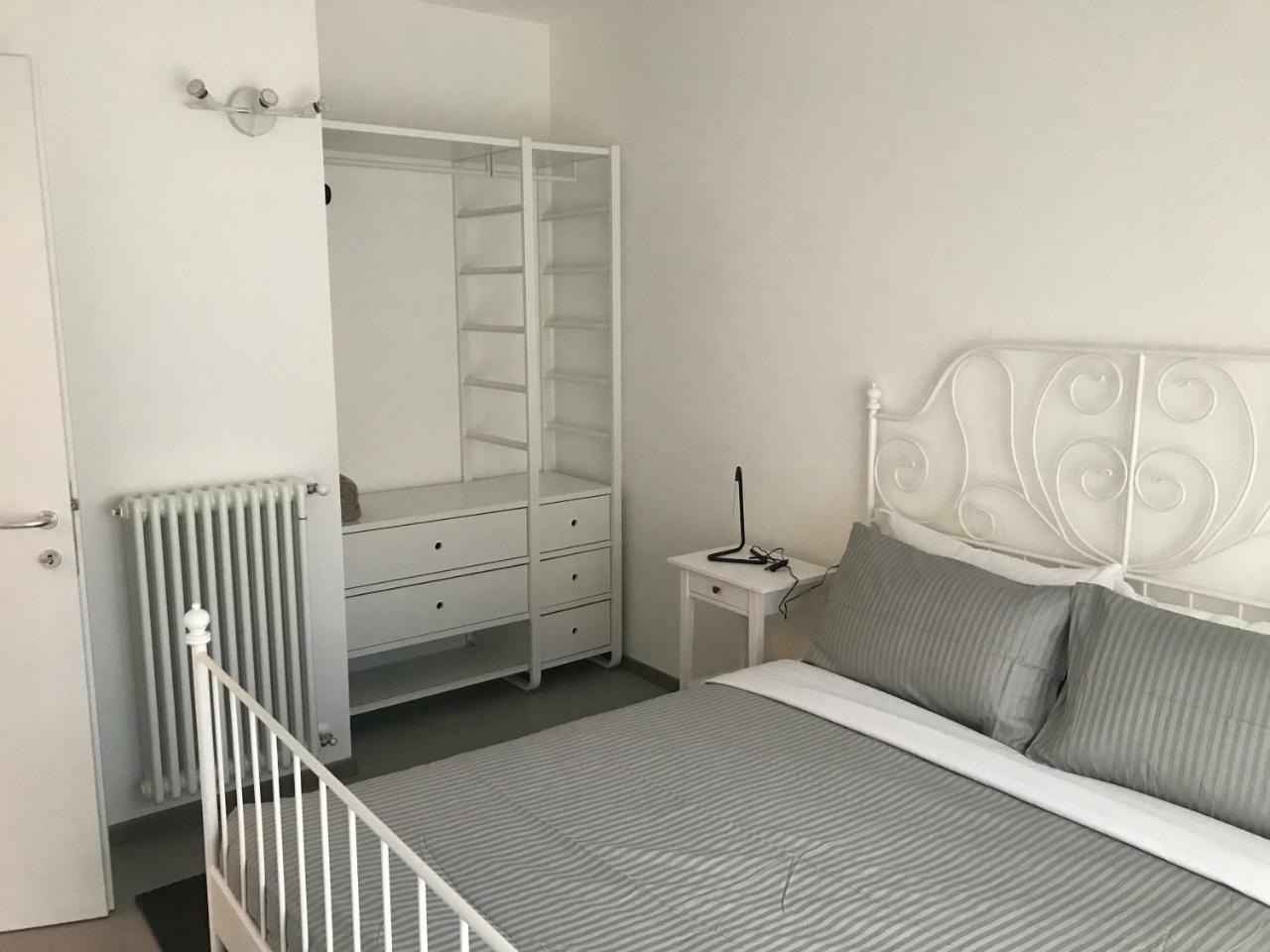 Hotel Residence Alessandra Domaso Bagian luar foto